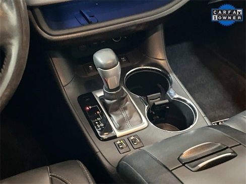 Used 2017 Toyota Highlander SE image 14