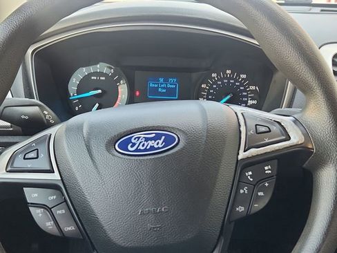 Used 2018 Ford Fusion S image 18