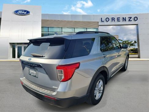 Used 2020 Ford Explorer XLT RWD image 4
