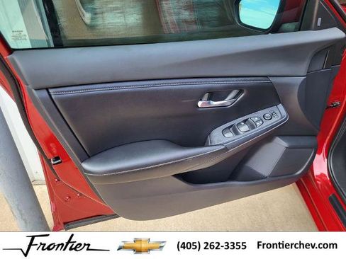 Used 2021 Nissan Sentra SV w/ Trunk Package image 14