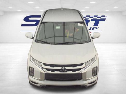 Used 2024 Mitsubishi Outlander Sport LE image 2