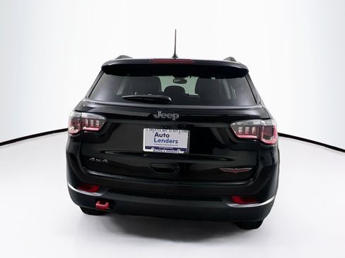 Used 2022 Jeep Compass Trailhawk AWD/4WD image 6