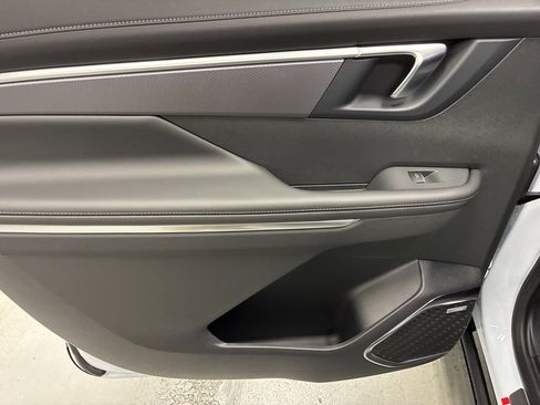 New 2026 Buick Enclave Sport Touring w/ Power Package image 40