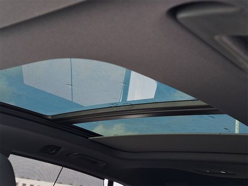 New 2026 Audi Q8 Premium Plus image 16