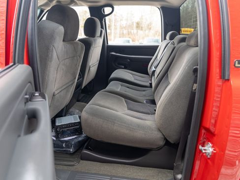 Used 2007 Chevrolet Silverado 2500 LT w/ Heavy-Duty Power Package image 31