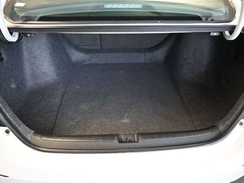 Used 2021 Honda Accord Sport image 15