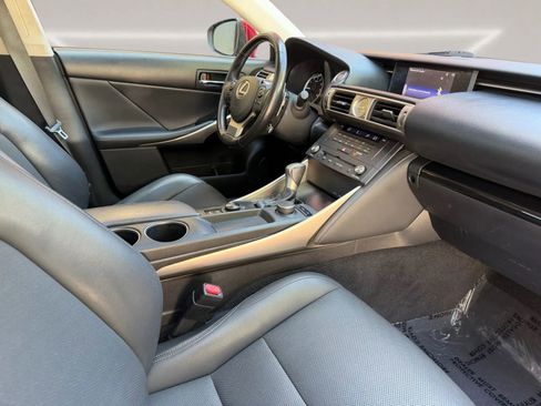 Used 2015 Lexus IS 250 RWD image 13