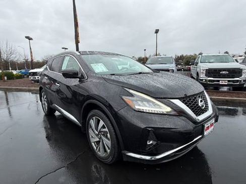Used 2019 Nissan Murano SL w/ Cargo Package image 2