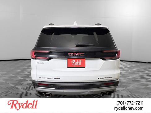 Used 2025 GMC Acadia Elevation image 4