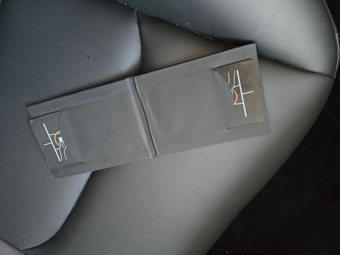 Used 2023 Tesla Model Y Long Range image 10