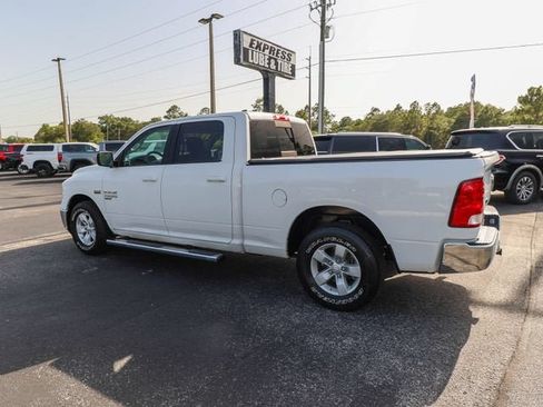 Used 2019 RAM 1500 Classic SLT RWD image 6