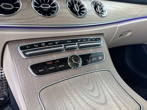 Used 2018 Mercedes-Benz E 400 Coupe image 23