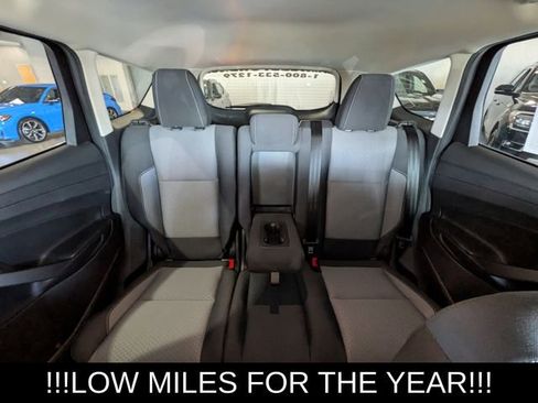 Used 2017 Ford Escape SE FWD image 18