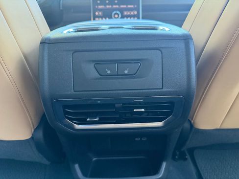 Used 2026 GMC Sierra EV Denali AWD/4WD image 32