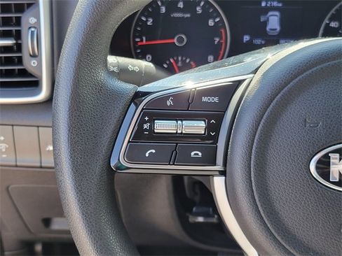 Used 2020 Kia Sportage LX image 18