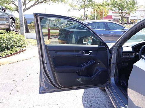 Used 2025 Honda Civic Sport image 20