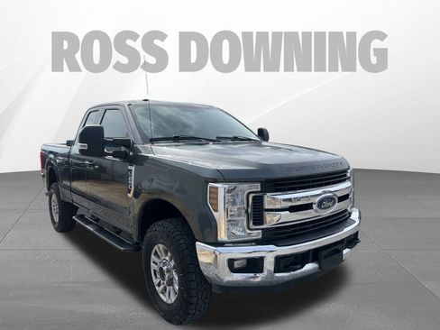 Used 2019 Ford F250 XLT w/ XLT Value Package image 3