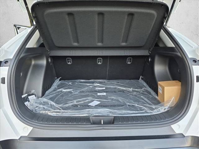 Certified 2026 Hyundai Kona SEL Premium AWD/4WD image 6
