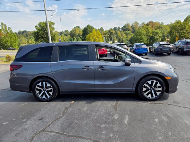 Used 2025 Honda Odyssey EX-L image 9