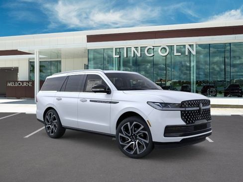 New 2026 Lincoln Navigator Black Label AWD/4WD image 7