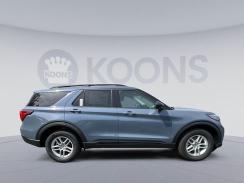 New 2026 Ford Explorer Active AWD/4WD image 17
