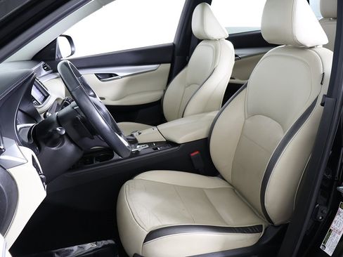 Used 2022 INFINITI QX50 Essential image 34