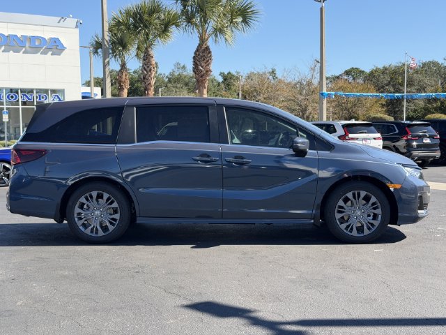 New 2027 Honda Odyssey Touring image 24