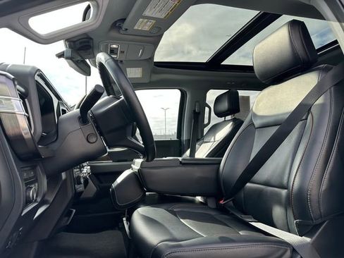 Used 2024 Ford F350 Lariat w/ Camper Package image 10