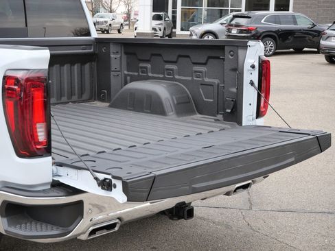 New 2026 GMC Sierra 1500 SLT w/ SLT Premium Plus Package AWD/4WD image 30