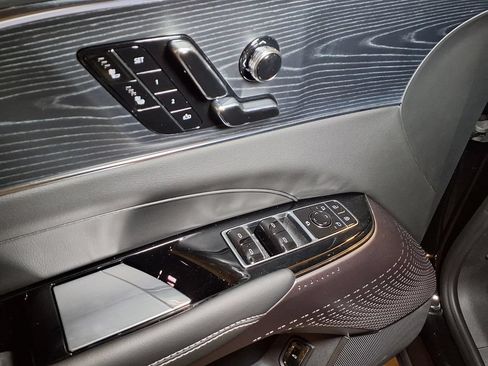 New 2026 Cadillac Lyriq Luxury RWD image 16