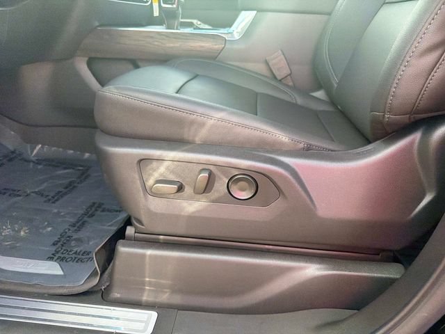New 2026 GMC Sierra 1500 SLT w/ SLT Premium Package AWD/4WD image 16