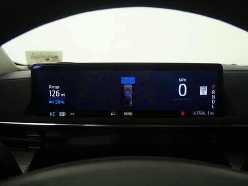 Used 2022 Ford Mustang Mach-E Select image 18