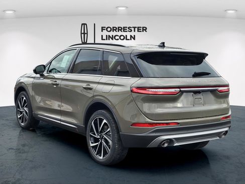 New 2026 Lincoln Corsair Reserve image 5