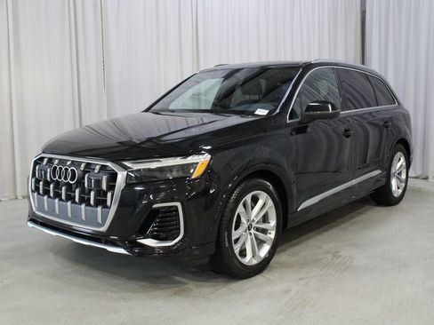 Used 2026 Audi Q7 3.0T Premium Plus w/ Premium Plus Package AWD/4WD image 35