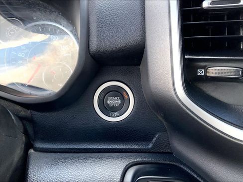 Used 2024 RAM 2500 Big Horn image 35