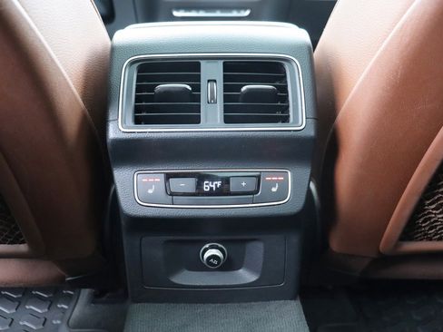 Used 2018 Audi Q5 2.0T Premium Plus w/ Premium Plus Package image 36