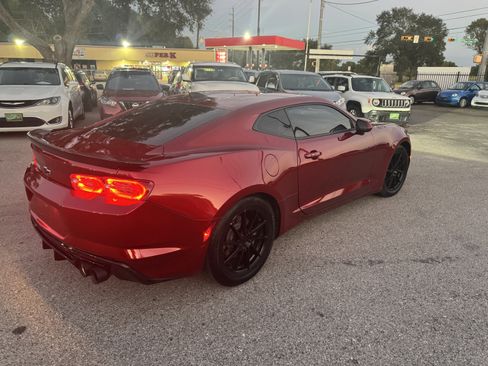 Used 2021 Chevrolet Camaro LT image 11
