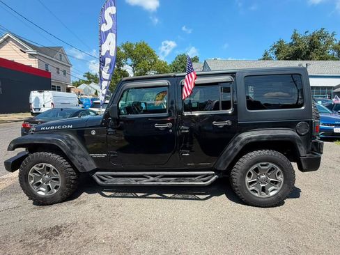 Used 2016 Jeep Wrangler Unlimited Rubicon w/ Dual Top Group AWD/4WD image 10