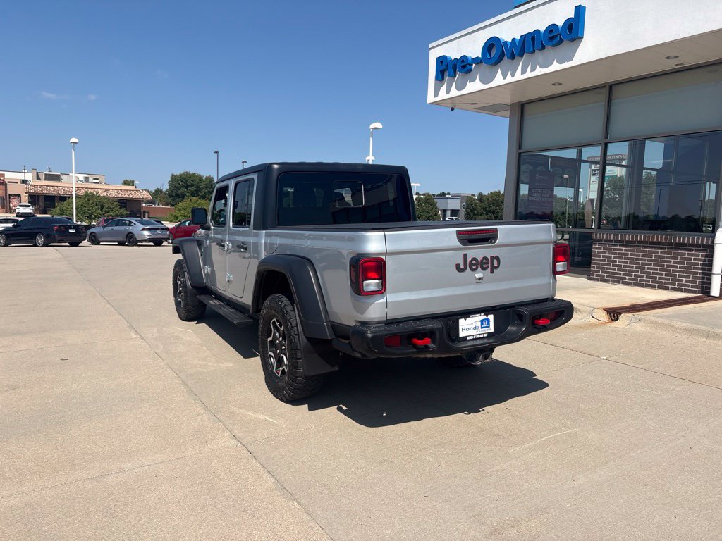Used 2022 Jeep Gladiator Rubicon w/ Cold Weather Group AWD/4WD image 7