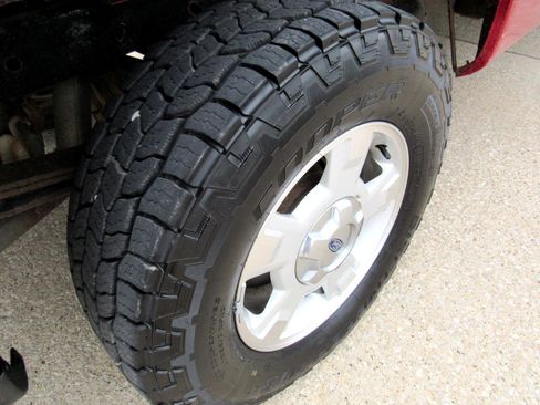 Used 2012 Ford F150 XLT w/ XLT Convenience Pkg image 32