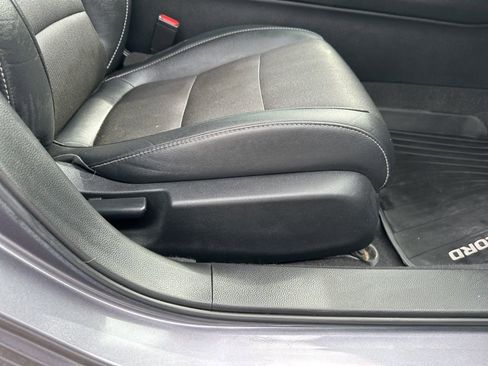 Used 2020 Honda Accord Sport image 28