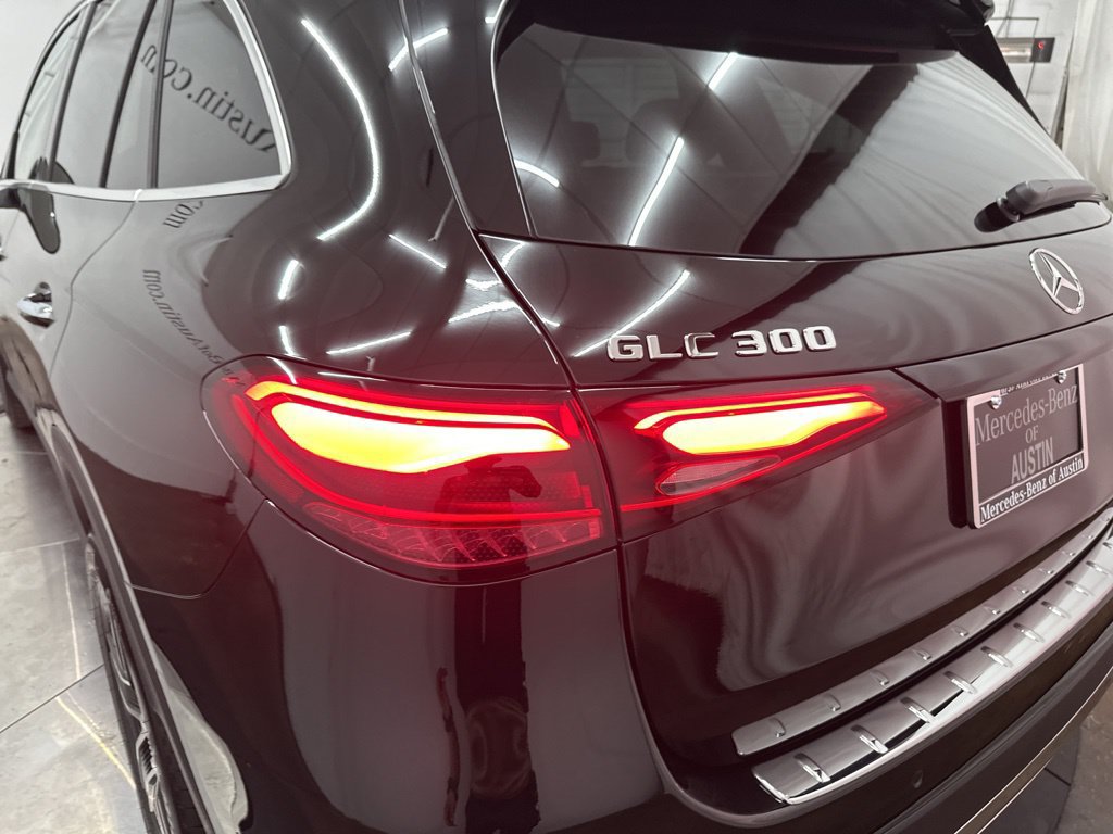 Used 2026 Mercedes-Benz GLC 300 4MATIC image 28