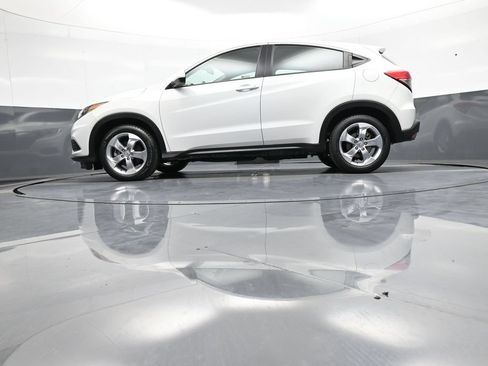 Certified 2022 Honda HR-V LX image 31