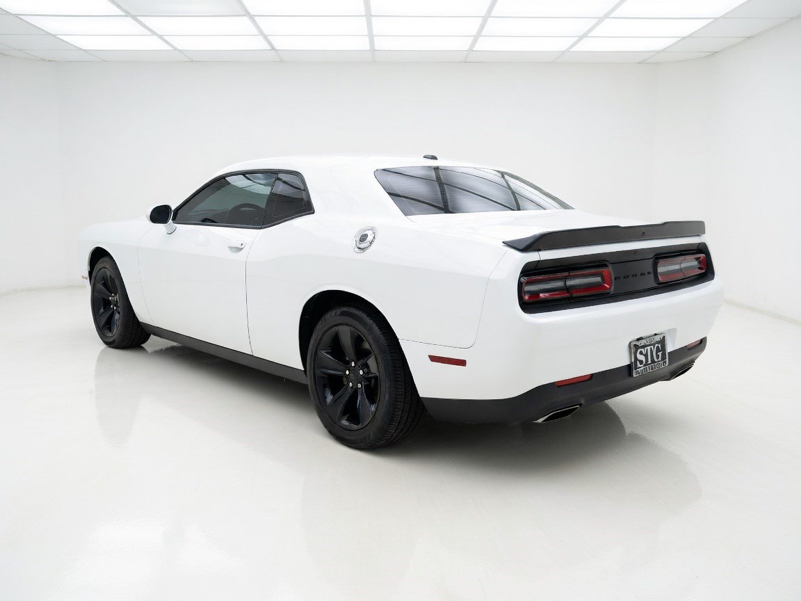 Used 2023 Dodge Challenger SXT RWD image 6