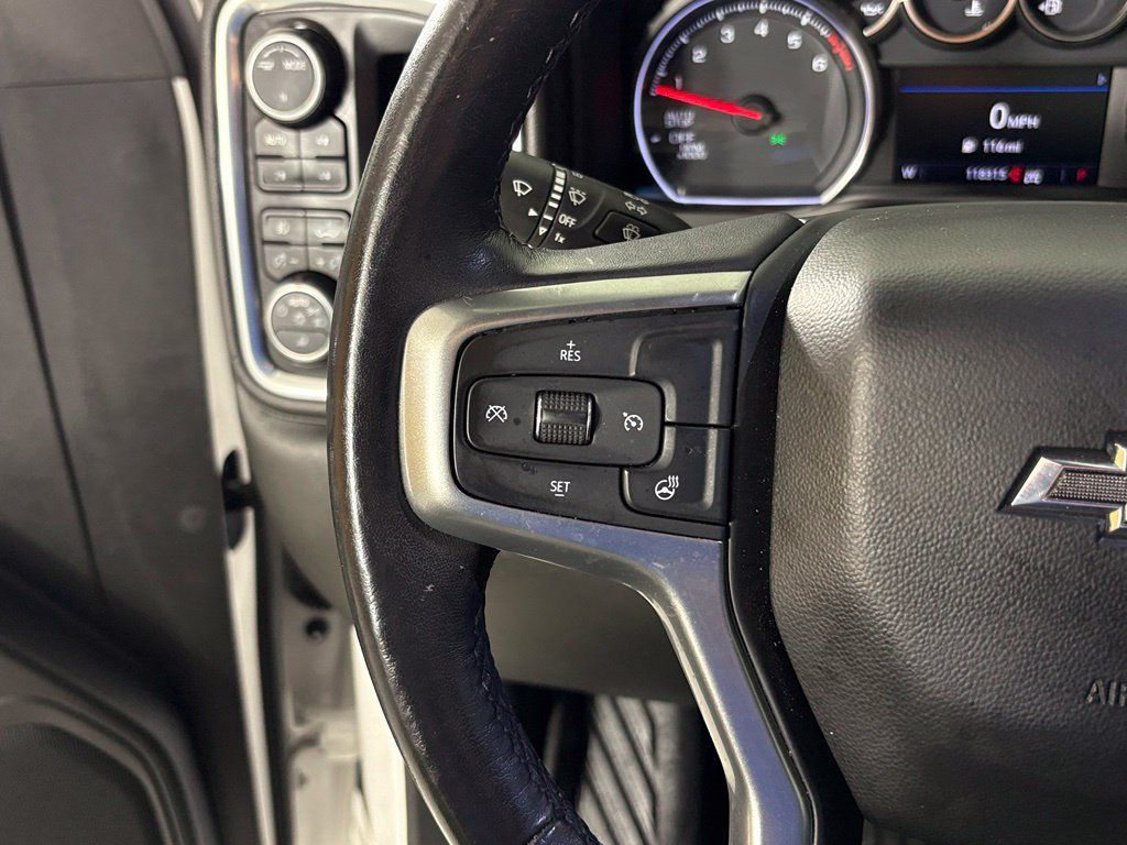 Certified 2022 Chevrolet Silverado 1500 RST AWD/4WD image 23
