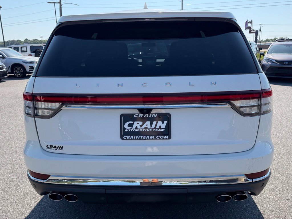 Used 2022 Lincoln Aviator Reserve w/ Equipment Group 201A AWD/4WD image 6