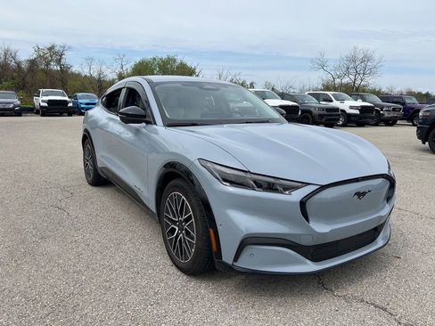 Used 2024 Ford Mustang Mach-E Premium image 1