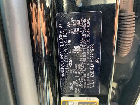 Used 2025 Kia Soul LX w/ LX Technology Package image 27