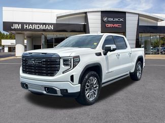 Used 2023 GMC Sierra 1500 Denali Ultimate AWD/4WD video 3