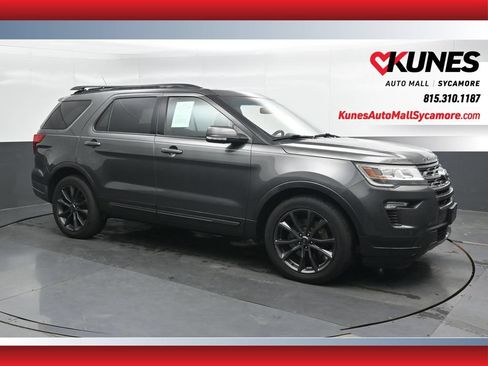 Used 2018 Ford Explorer XLT w/ Equipment Group 202A AWD/4WD image 1